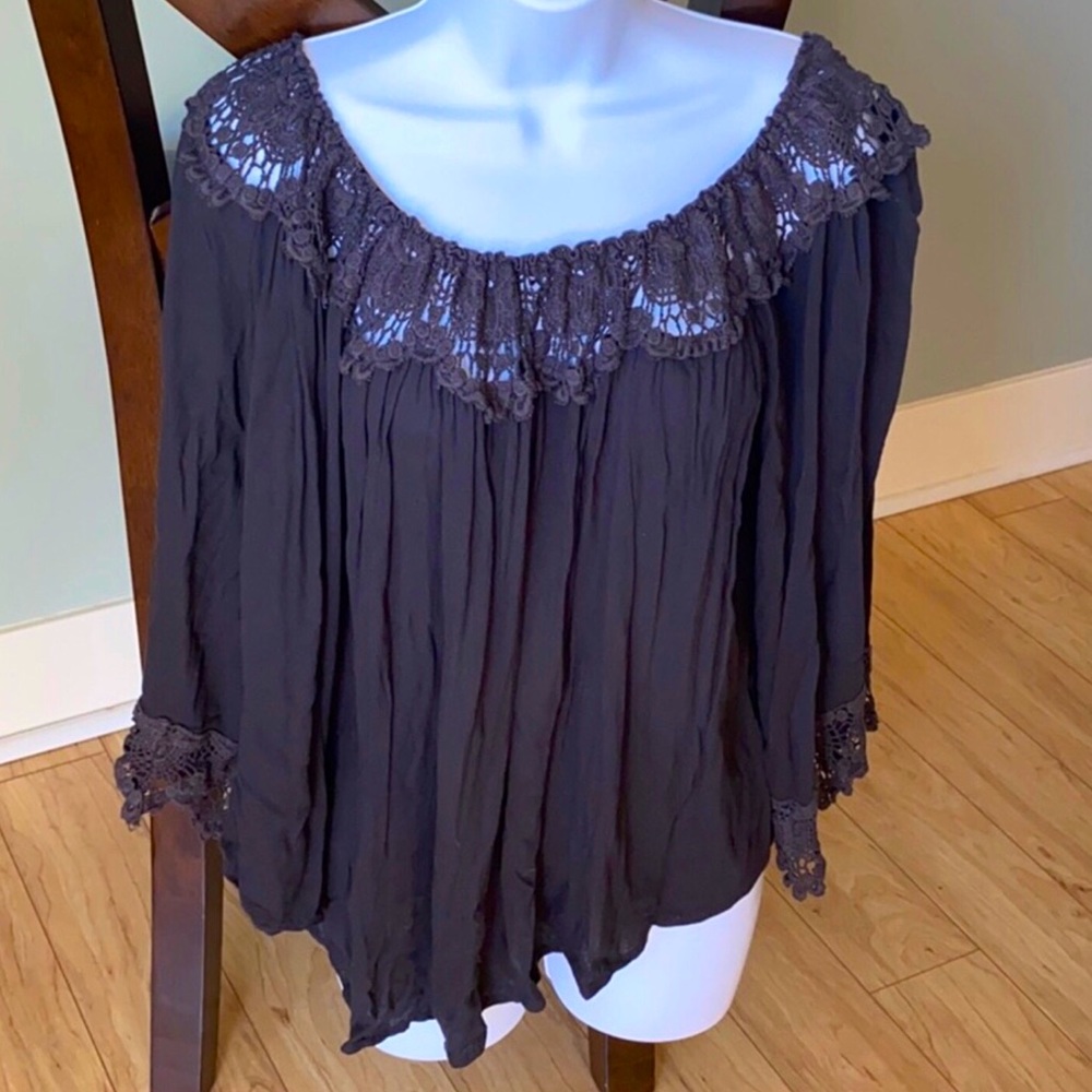 Skylar & Jade black off the shoulder top.